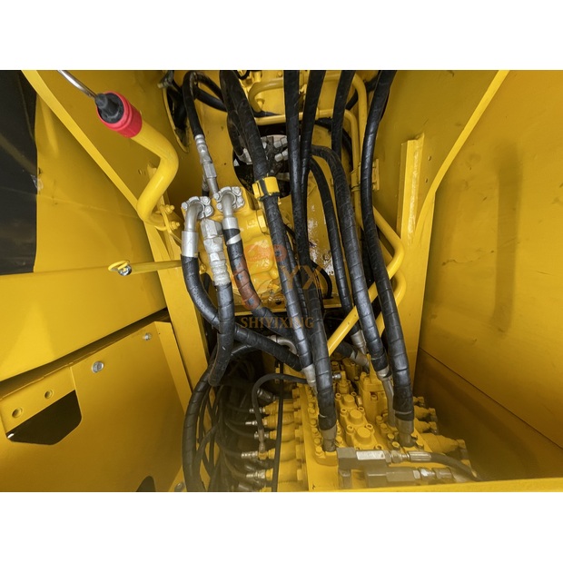 2022 Komatsu PC200-8-41690071