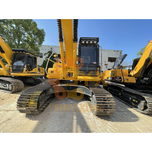2022 Komatsu PC200-8N1-41690173