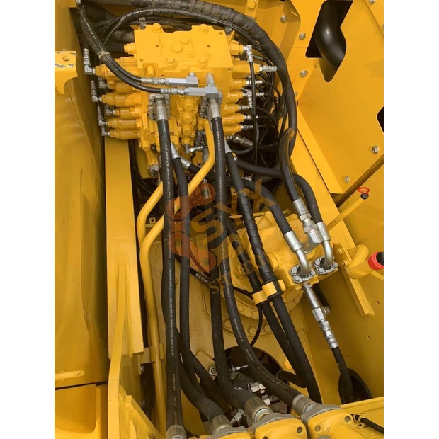 2021 Komatsu PC200-8N1-41690183