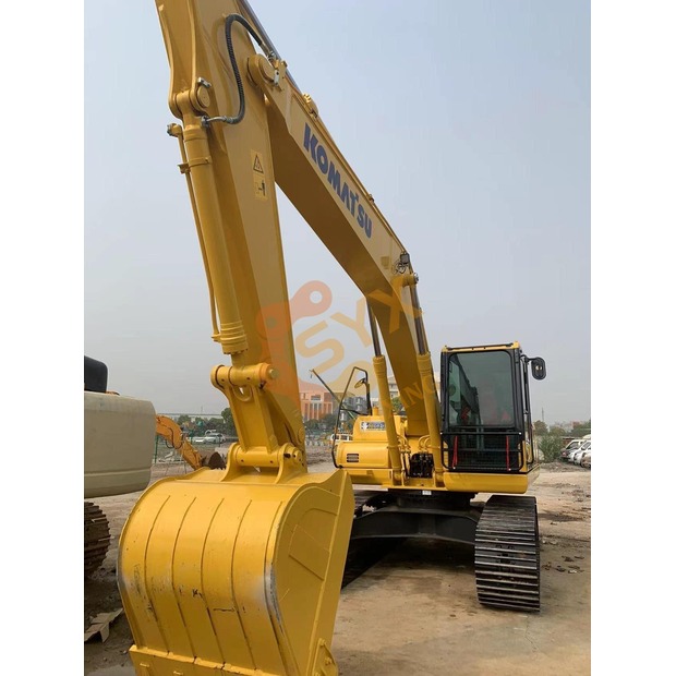 2021 Komatsu PC200-8N1-41690184