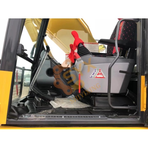 2021 Komatsu PC200-8N1-41690189