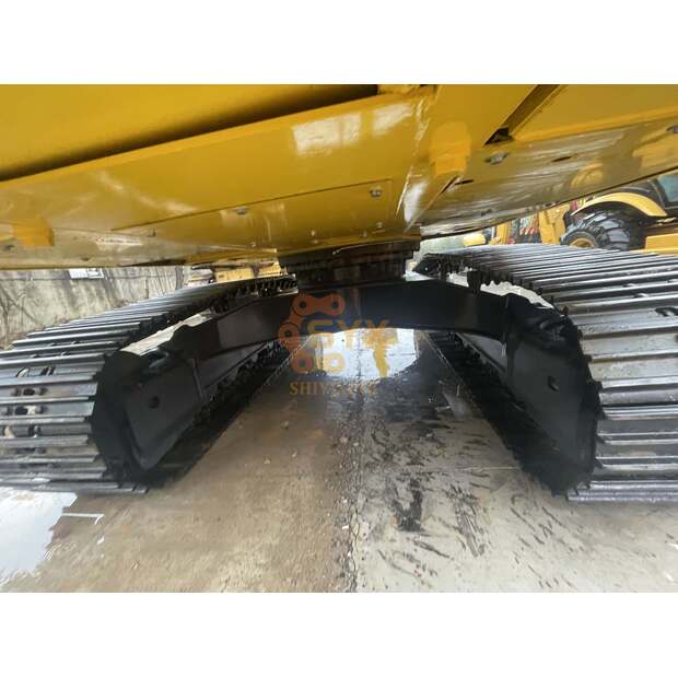 2022 Komatsu PC200-8N1-41690195