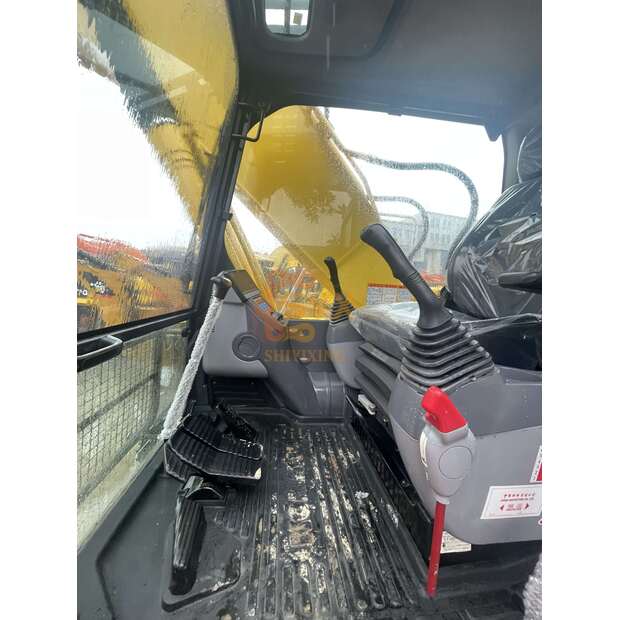 2022 Komatsu PC200-8N1-41690199