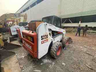 Image de CHARGEUSES COMPACTES 2024 BOBCAT S220
