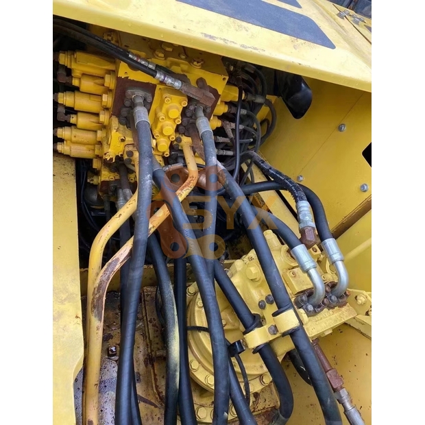 2022 كوماتسو PC210-41690214