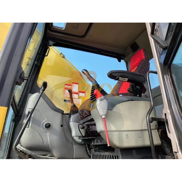 2021 Komatsu PC210-41690227