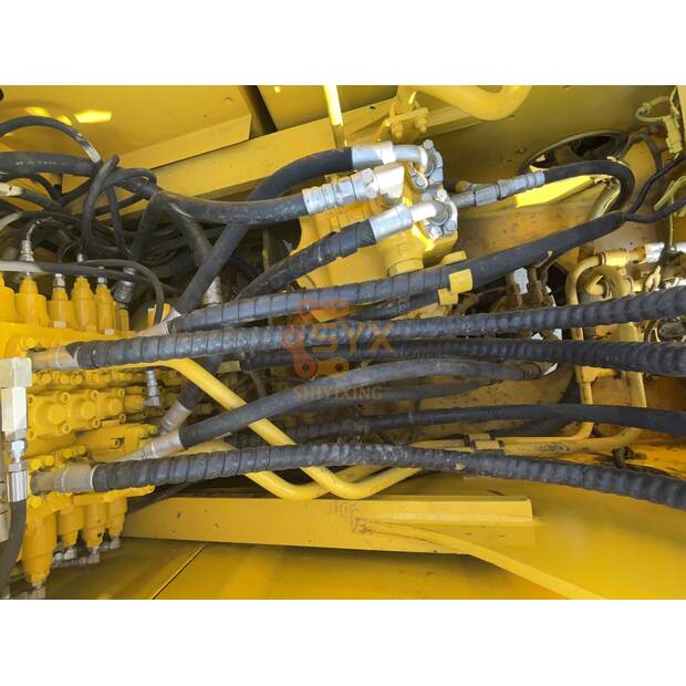 2022 Komatsu PC210-8LC-41690247