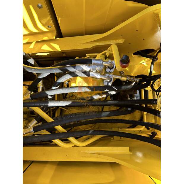 2023 Komatsu PC210 -8N1-41690294