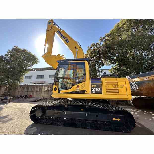2023 Komatsu PC210 -8N1-41690303