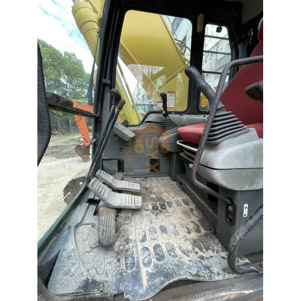 2022 Komatsu PC220-41690321