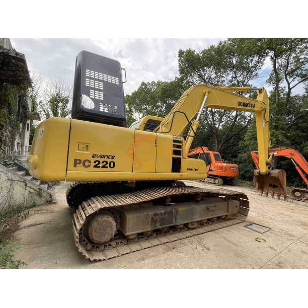 2022 Komatsu PC220-41690328