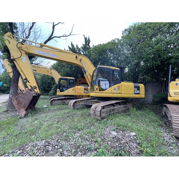 2021 Komatsu PC220-41690330