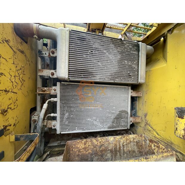 2021 Komatsu PC220-41690332