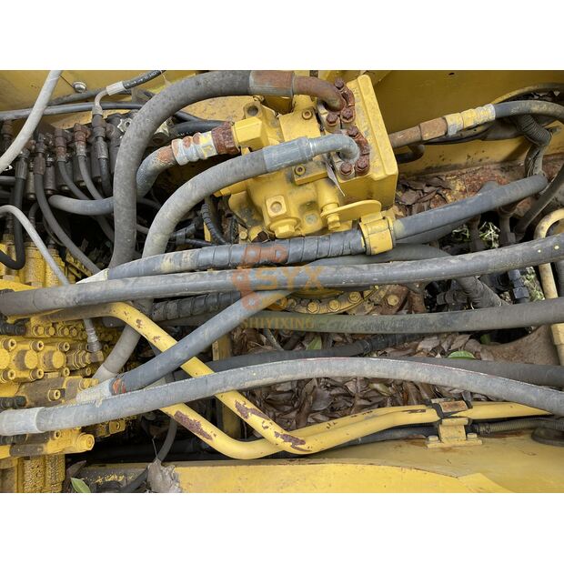 2021 Komatsu PC220-41690334