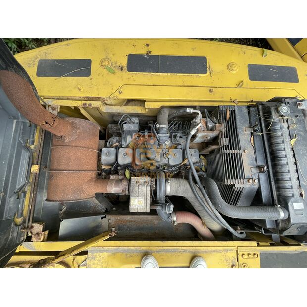 2021 Komatsu PC220-41690335
