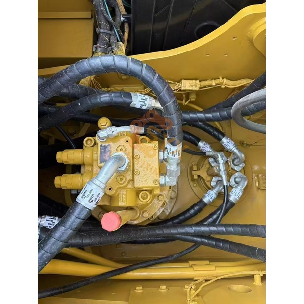 2024 Caterpillar 323-41690366