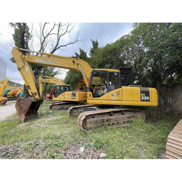 2022 Komatsu PC220-41690369