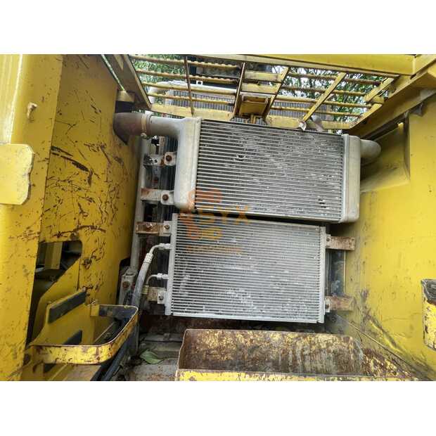 2022 Komatsu PC220-41690372