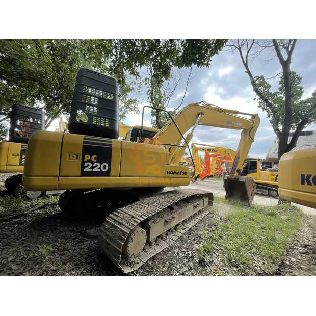 2022 Komatsu PC220-41690381