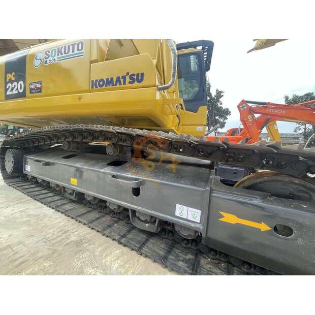 2021 Komatsu PC220-41690480