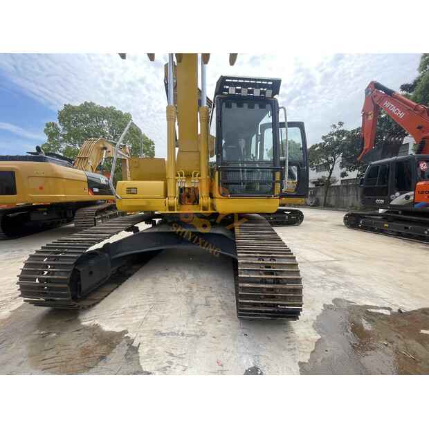 2021 Komatsu PC220-41690482