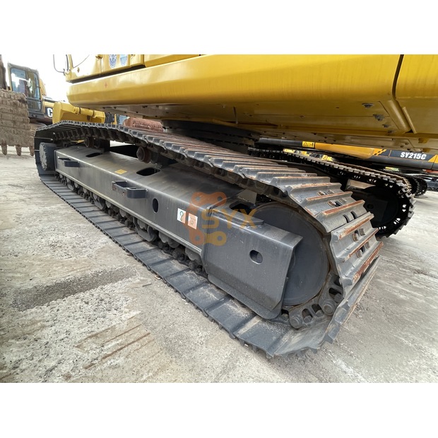 2022 Komatsu PC220-8-41690507