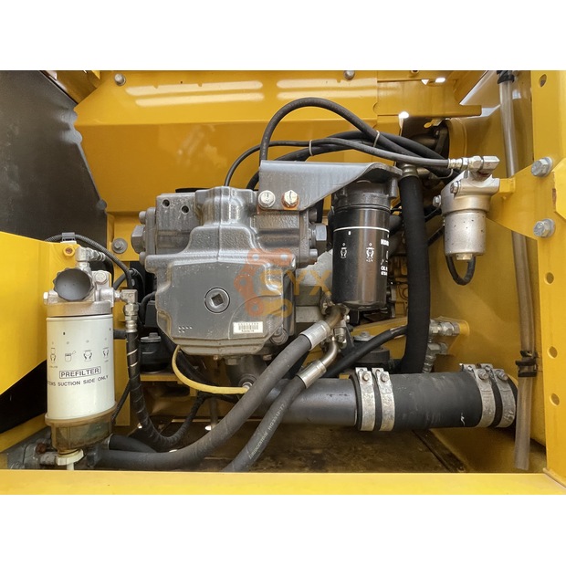 2022 Komatsu PC220-8-41690508