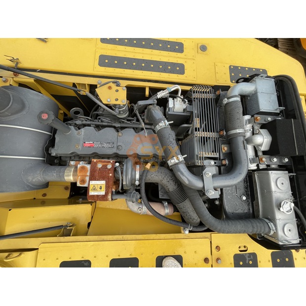 2022 Komatsu PC220-8-41690510