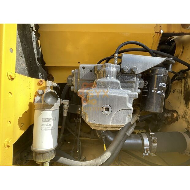 2023 كوماتسو PC220-8-41690546