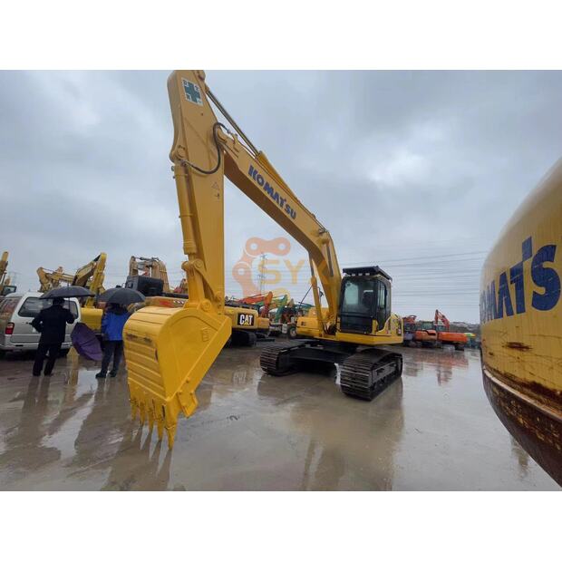 2022 Komatsu PC220-8-41690563