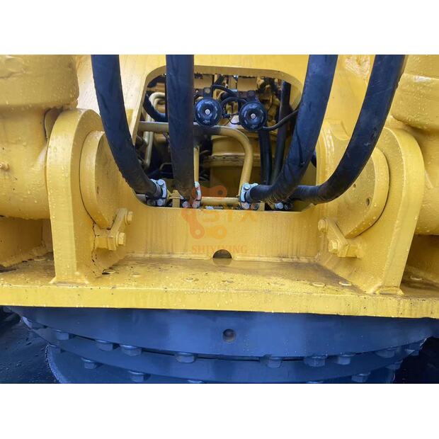 2022 Komatsu PC220-8-41690566