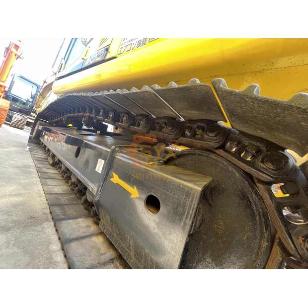 2023 Komatsu PC220-8-41690578