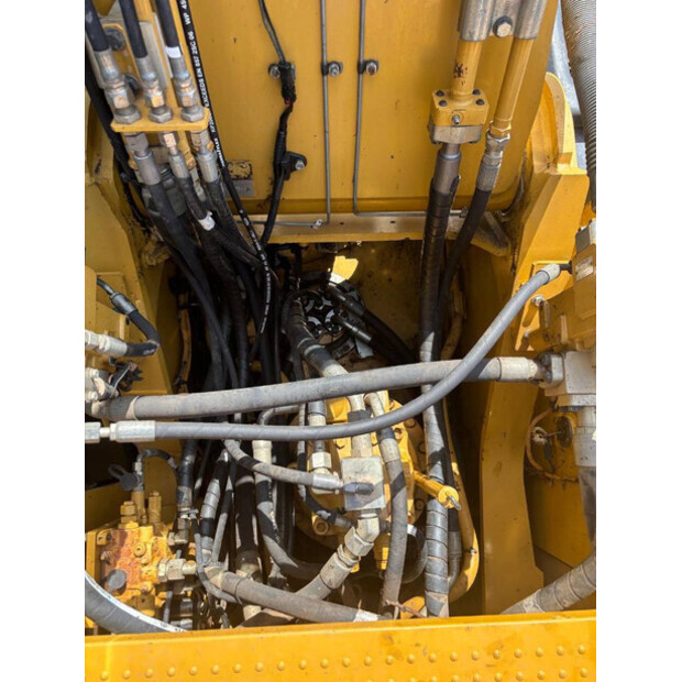 2014 Caterpillar 329ELN-41690823