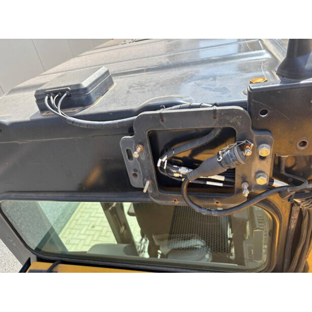 2014 Caterpillar 329ELN-41690829