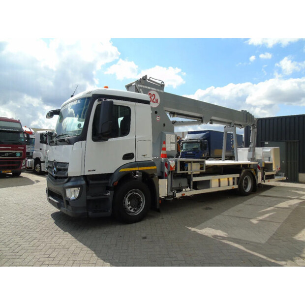 2013 Mercedes-Benz ANTOS 1832-41690911
