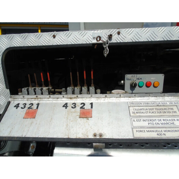 2013 Mercedes-Benz ANTOS 1832-41690918