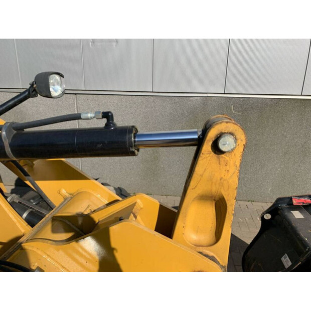 2019 Caterpillar 906-41690987