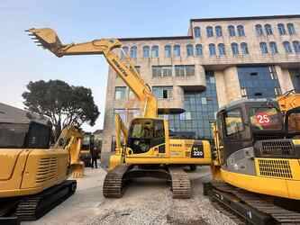 Image for construction equipment 2022 Komatsu PC220-8