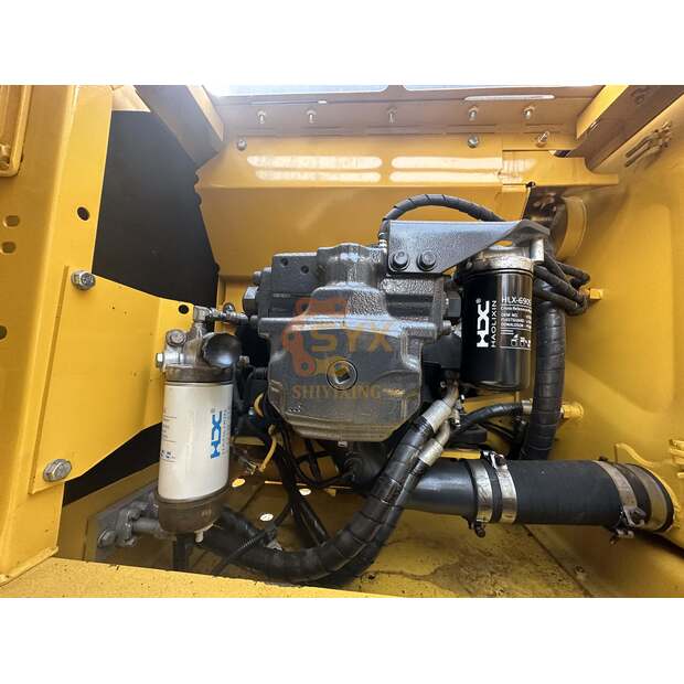 2022 Komatsu PC220-8-41691187
