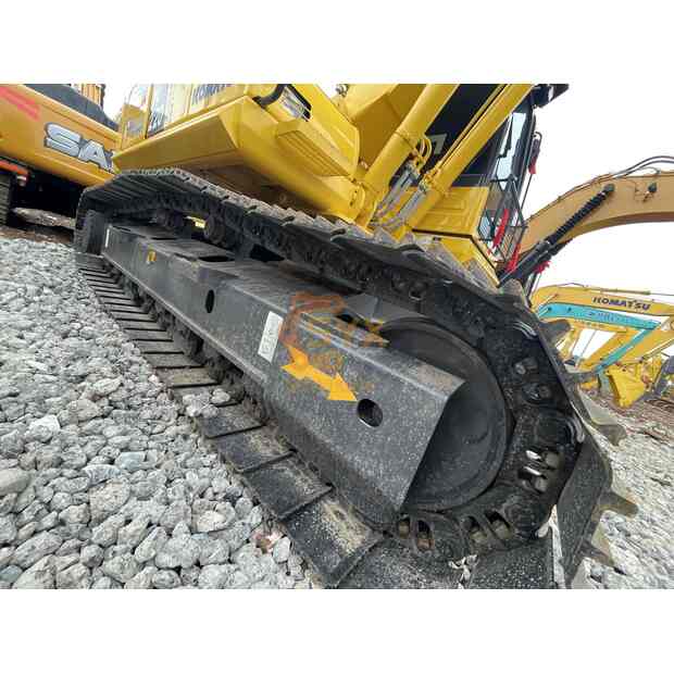 2023 Komatsu PC220-8MO-41691339