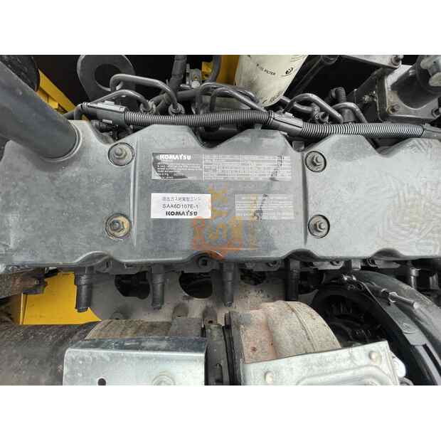 2023 Komatsu PC220-8MO-41691344