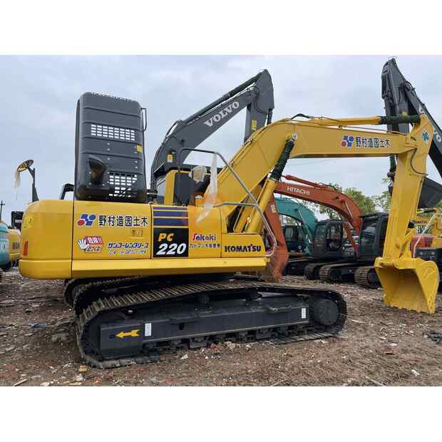 2022 كوماتسو PC220-8N1-41691771