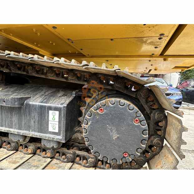 2021 كوماتسو PC220-8N1-41691873