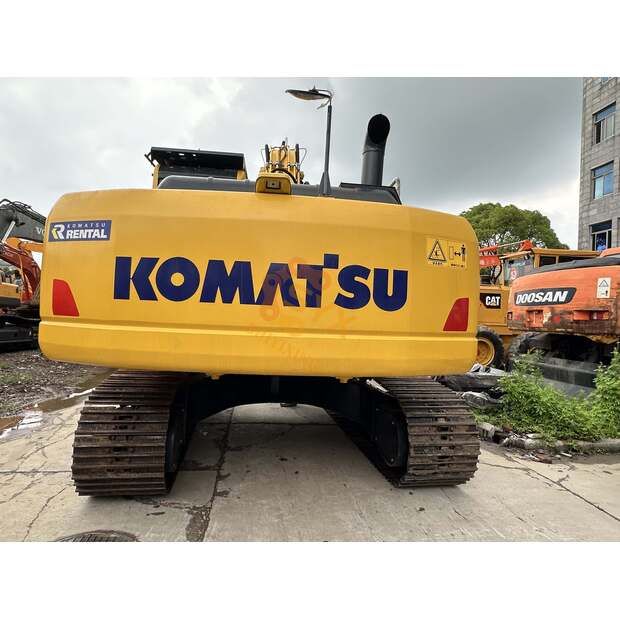 2021 كوماتسو PC220-8N1-41691876