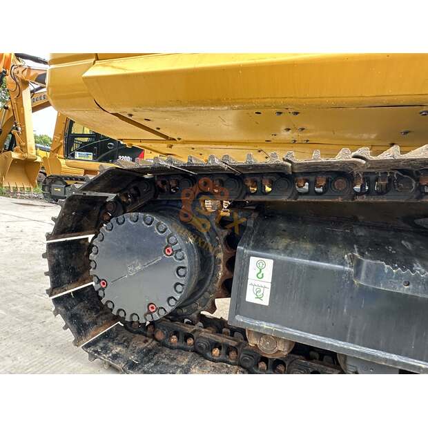 2021 كوماتسو PC220-8N1-41691879