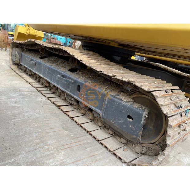 2021 Komatsu PC240-8-41692039