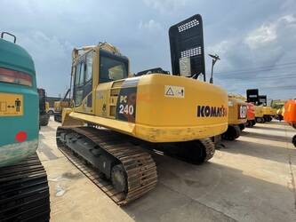 Image for EXCAVATORS 2022 Komatsu PC240-8