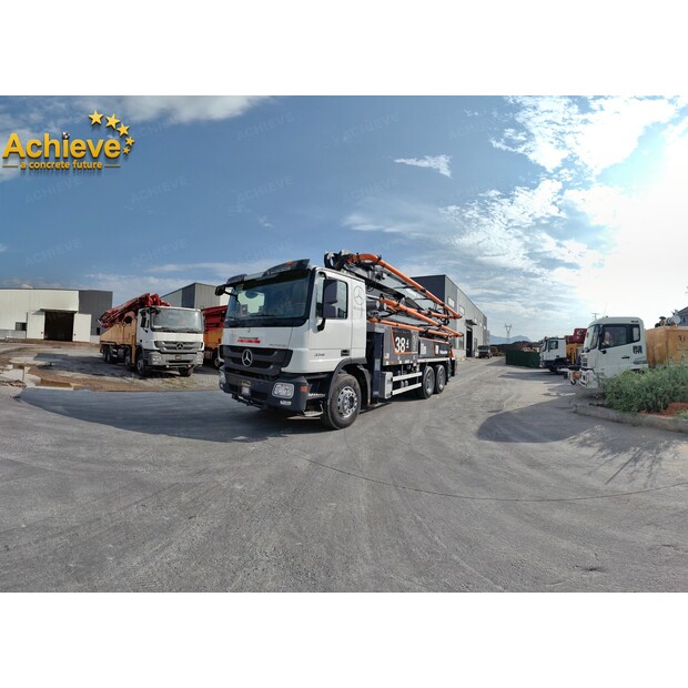 2013 بتزميستر M38-4-41693000