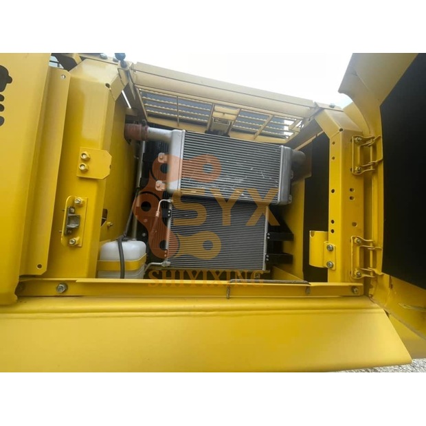 2023 Komatsu PC300-41693083