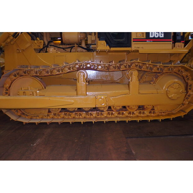 2004 CATERILLAR D6G-41693108